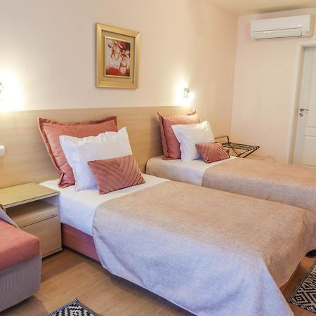 Hotel Acropolis Varna ภายนอก รูปภาพ