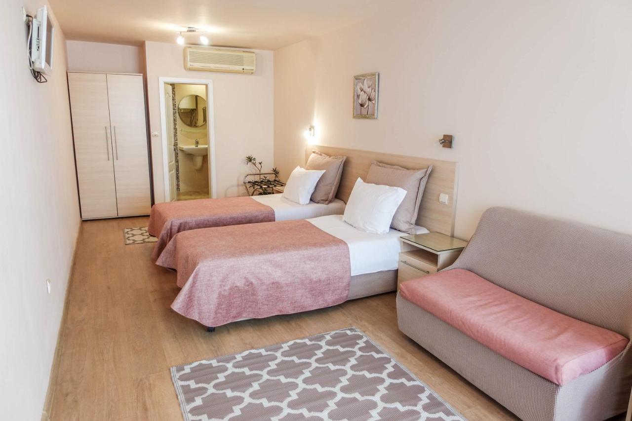 Hotel Acropolis Varna ภายนอก รูปภาพ