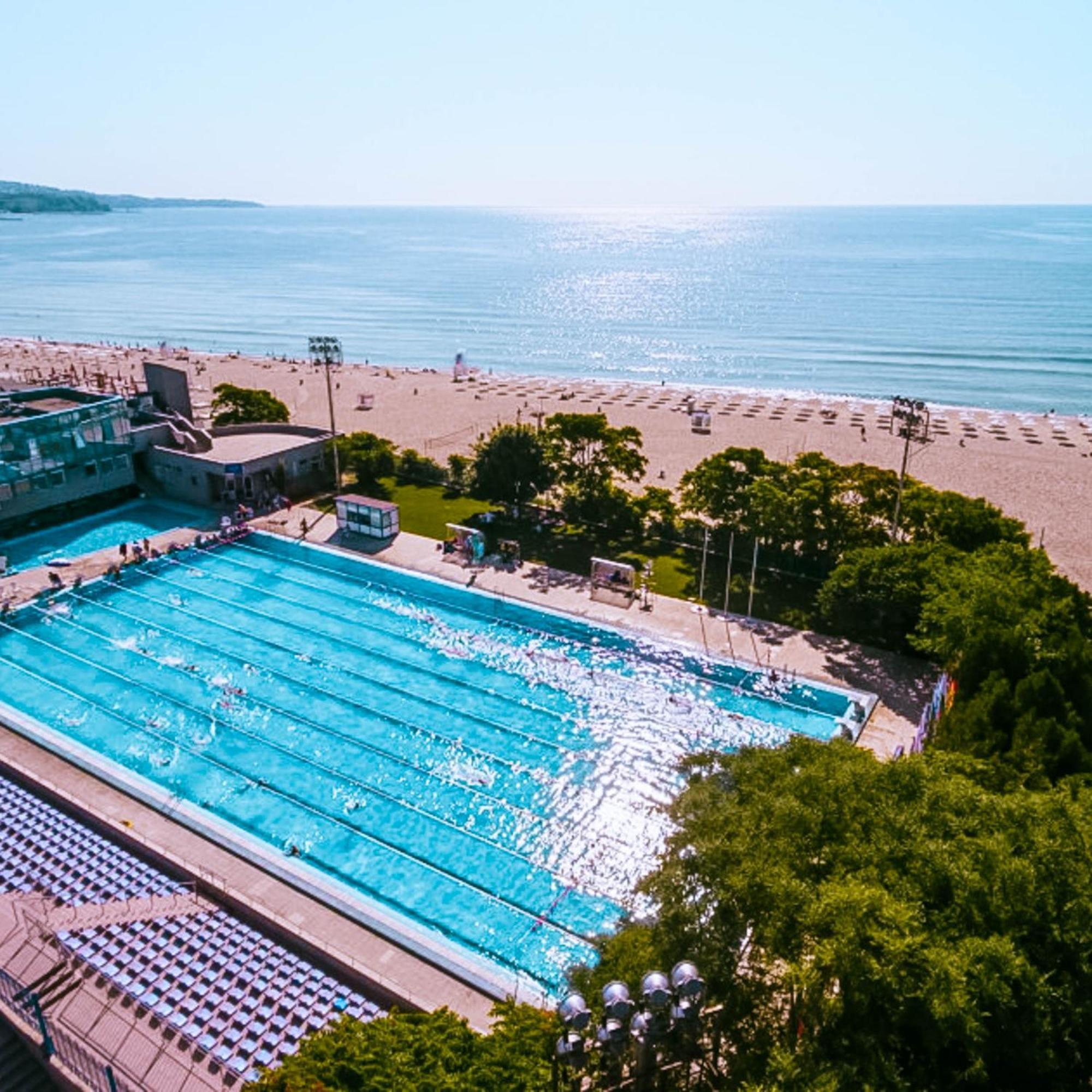 Hotel Acropolis Varna ภายนอก รูปภาพ