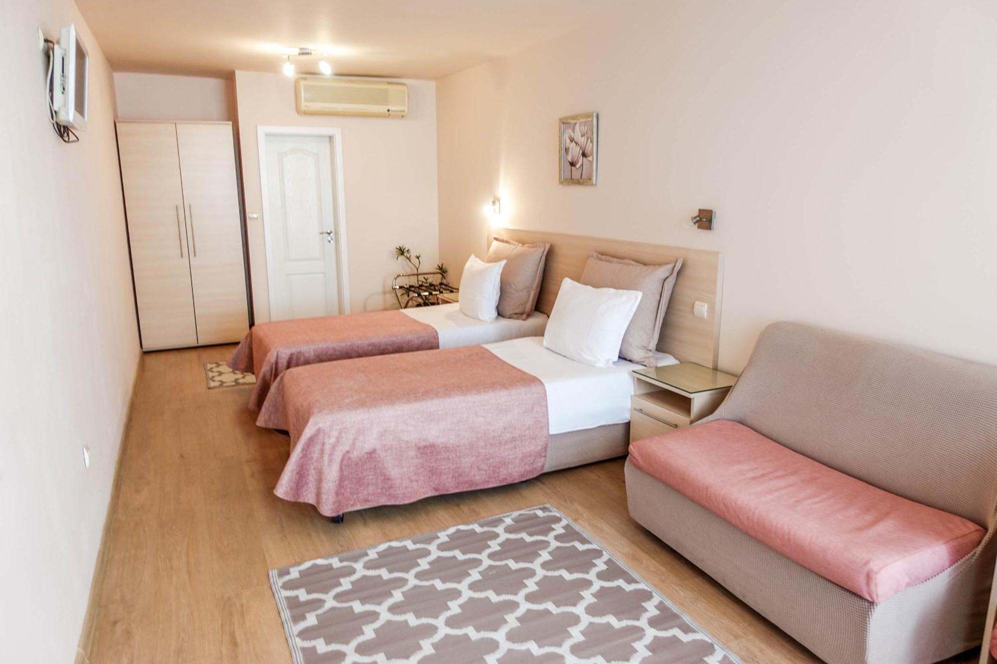 Hotel Acropolis Varna ภายนอก รูปภาพ